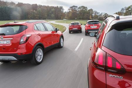 Mazda CX-3 Skyactiv-D 105, Opel Mokka X 1.6 CDTI, Peugeot 2008 BlueHDi 120, Renault Captur dCi 110