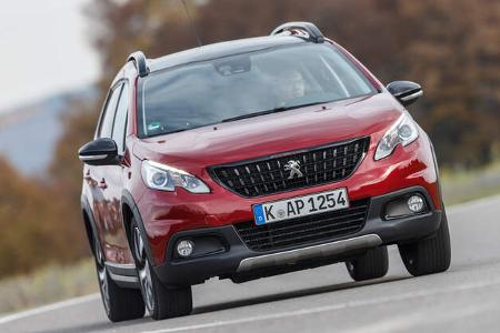 Peugeot 2008 BlueHDi 120, Frontansicht