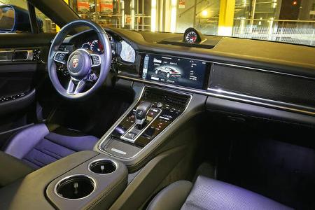 Porsche Panamera 4S Diesel, Cockpit