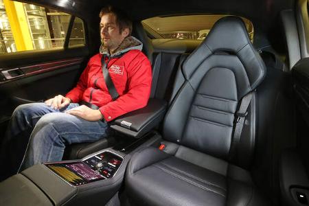 Porsche Panamera 4S Diesel, Fondsitze