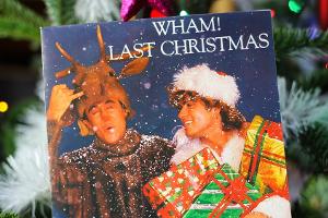Wham!: "Last Christmas" vor Mariah Carey in den Single-Charts