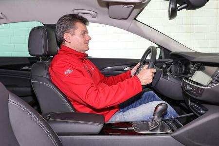 Opel Insignia Grand Sport, Fahrersitz