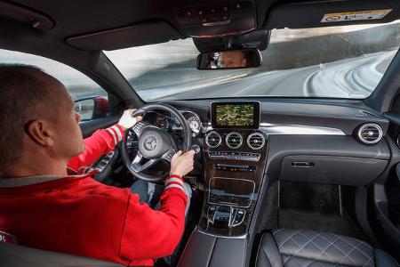 Mercedes GLC 300 4Matic Coupé, Cockpit