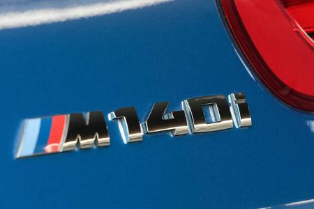 BMW M140i xDrive, Typenbezeichnung