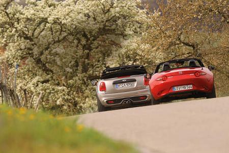 Mazda MX-5 G 160, Mini Cooper S Cabrio, Heckansicht