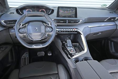 Peugeot 5008 BlueHDi 180 GT, Cockpit