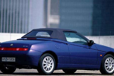 Alfa Spider (916), Frontansicht