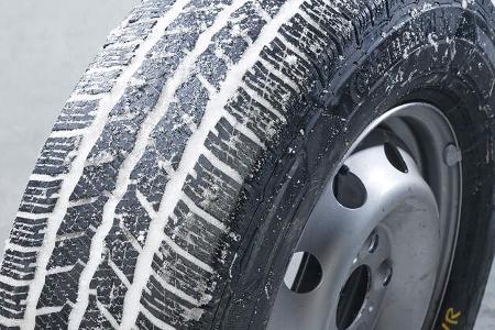 Winterreifentest 2018, promobil, Winterreifen 225/70 R 15, Continental VanContact Winter