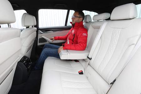 BMW 530d Touring Interieur hinten