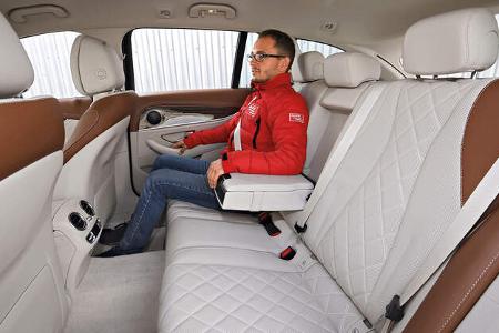 Mercedes E 350 d T Interieur hinten