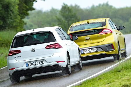 Hyundai Ioniq, VW e-Golf