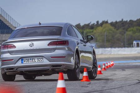 VW Arteon Slalom