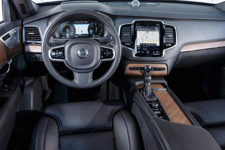 Volvo XC90 D5 AWD, Cockpit