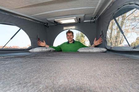 Eriba Feeling 425 Dachbett