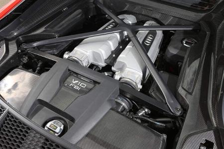 Audi R8 5.2 V10 Plus Quattro (2017) Test