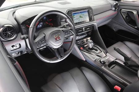 Nissan GT-R Track Edition (2017) Test