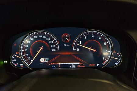 BMW 740i, Interieur