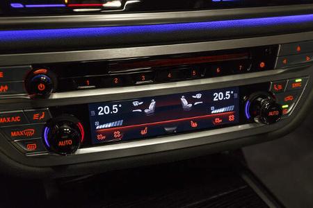 BMW 740i, Interieur