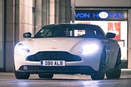 01/2018 Aston Martin DB11 V8 Coupé 01/2018 Aston Martin DB11 V8 Coupé