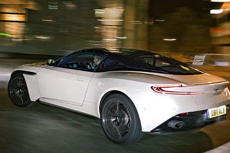 01/2018 Aston Martin DB11 V8 Coupé