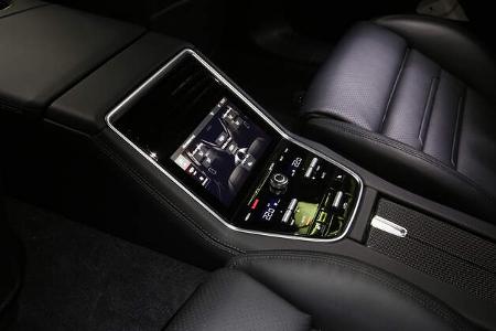 Porsche Panamera Sport Tourismo Turbo, Interieur