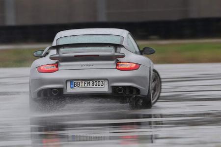 Porsche 911 GT2 RS (997) - Sportwagen - Biturbo 