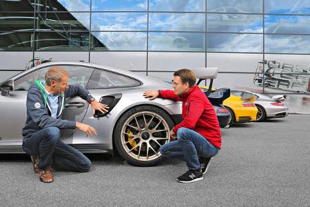 Porsche 911 GT2 RS (991) - Sportwagen - Biturbo