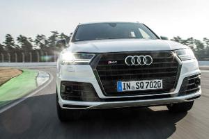 Diesel-SUV mit Biturboaufladung und E-Verdichter