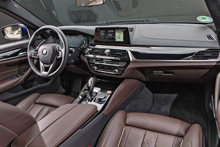BMW 530i Luxury Line, Interieur