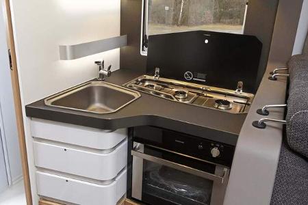 Adria Sonic Plus 700 SL