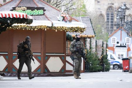 Am Tag nach der Attacke blieb der Magdeburger Weihnachtsmarkt geschlossen. 