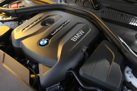 BMW 120i AUT, Motor