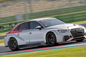 Produktpalettentest der Audi-Kundensportabteilung