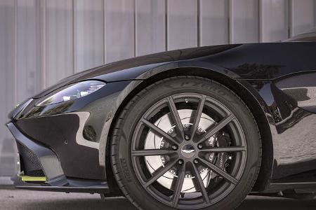 Aston Martin Vantage, Exterieur