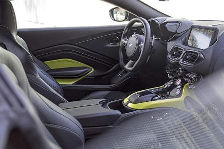 Aston Martin Vantage, Inteieur