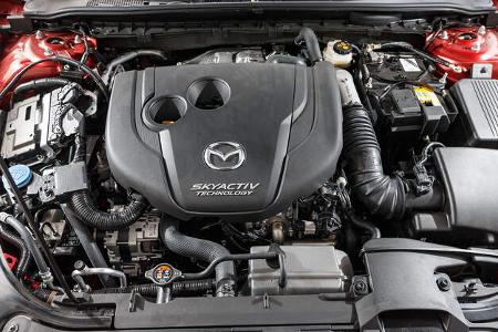 ams0419, Vergleichstest, Mazda 6 D 150, Motorraum