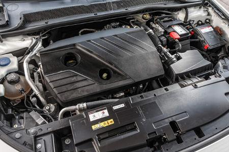 ams0419, Vergleichstest, Peugeot 508 BLUEHDi 160, Motorraum