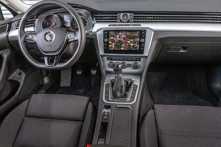 ams0419, Vergleichstest, VW Passat 2.0 TDI, Interieur