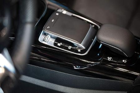 Mercedes-AMG A35, Einzeltest, Touchpad