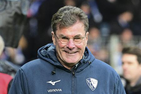 Grünkohlessen bei Muttern: Hecking feiert ersten Sieg Grünkohlessen bei Muttern: Hecking feiert ersten Sieg