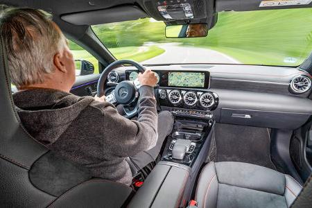 Mercedes CLA 250 4Matic, Interieur