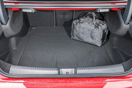Mercedes CLA 250 4Matic, Interieur