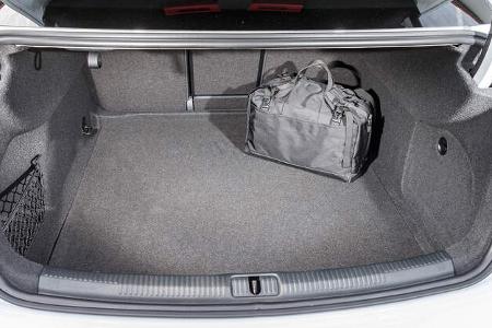 Audi A3 Limousine 40 TFSI Quattro, Interieur
