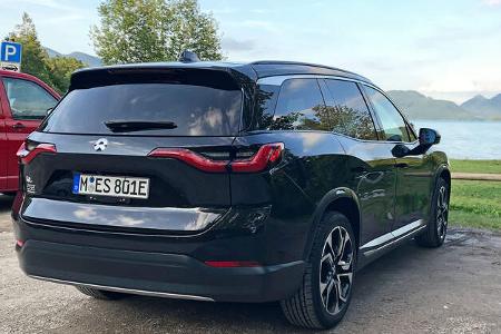 Nio ES9