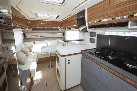 Eura Mobil Integra 760 HS