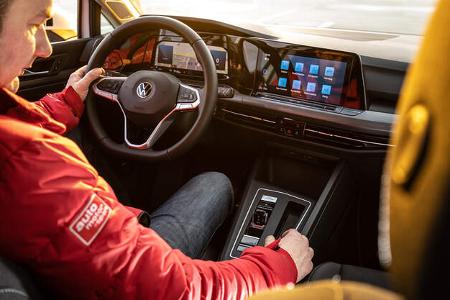 VW Golf 1.5 eTSI Style, Interieur