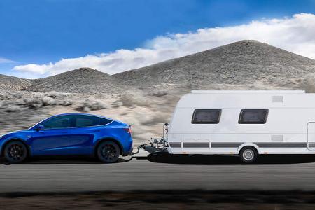 Tesla Model Y mit Wohnwagen