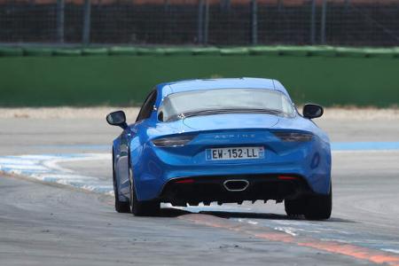 Alpine A110, Exterieur