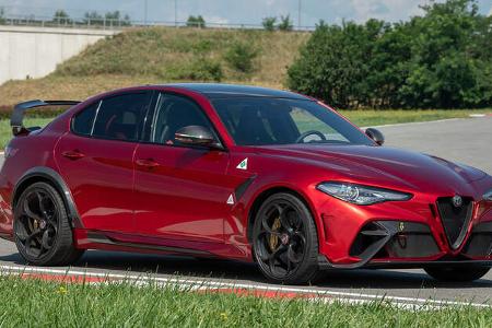 Alfa Romeo Giulia GTAm, alt und neu im Vergleich