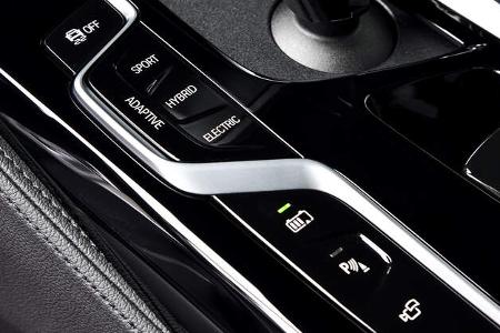 BMW 545e xDrive